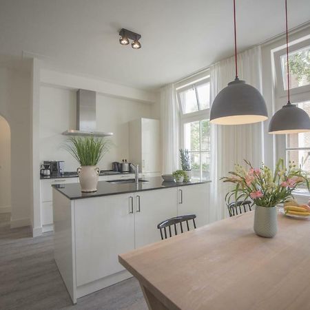 Luxury Upstairs & Downstairs Apartments Зандворт Екстер'єр фото