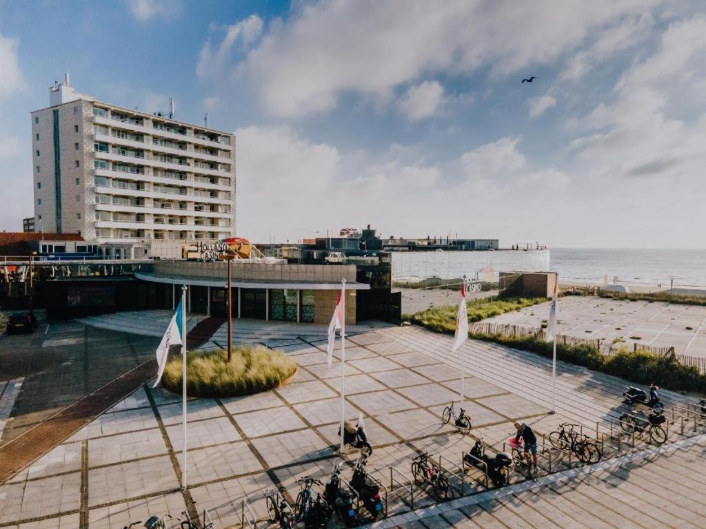 Luxury Upstairs & Downstairs Apartments Зандворт Екстер'єр фото