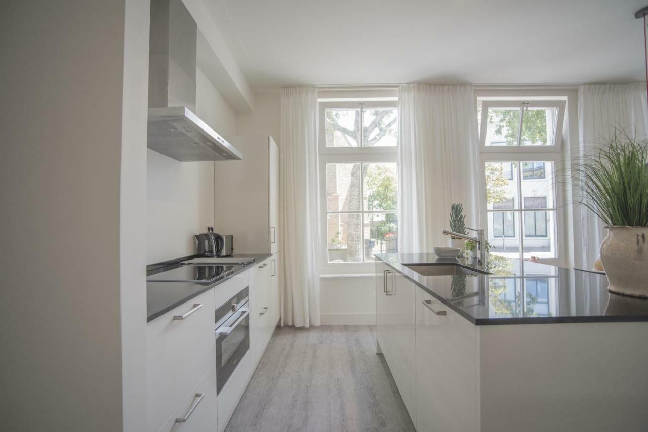 Luxury Upstairs & Downstairs Apartments Зандворт Екстер'єр фото